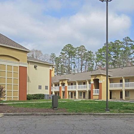 Suburban Studios Raleigh - Crabtree Valley Exterior foto