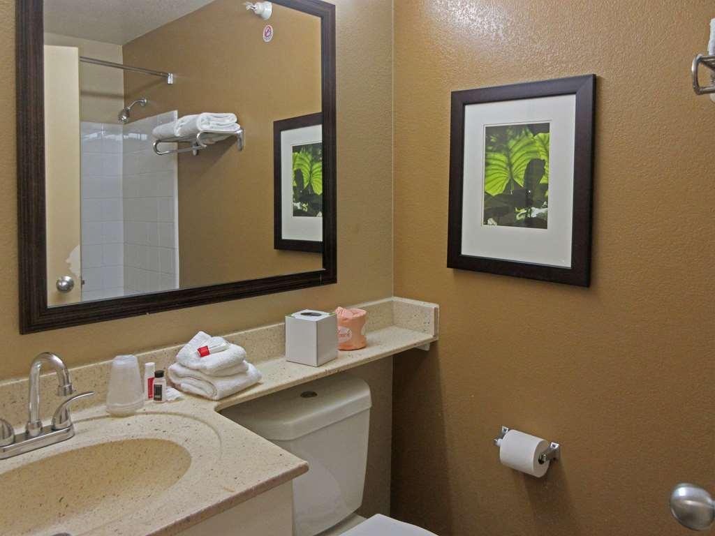 Suburban Studios Raleigh - Crabtree Valley Quarto foto