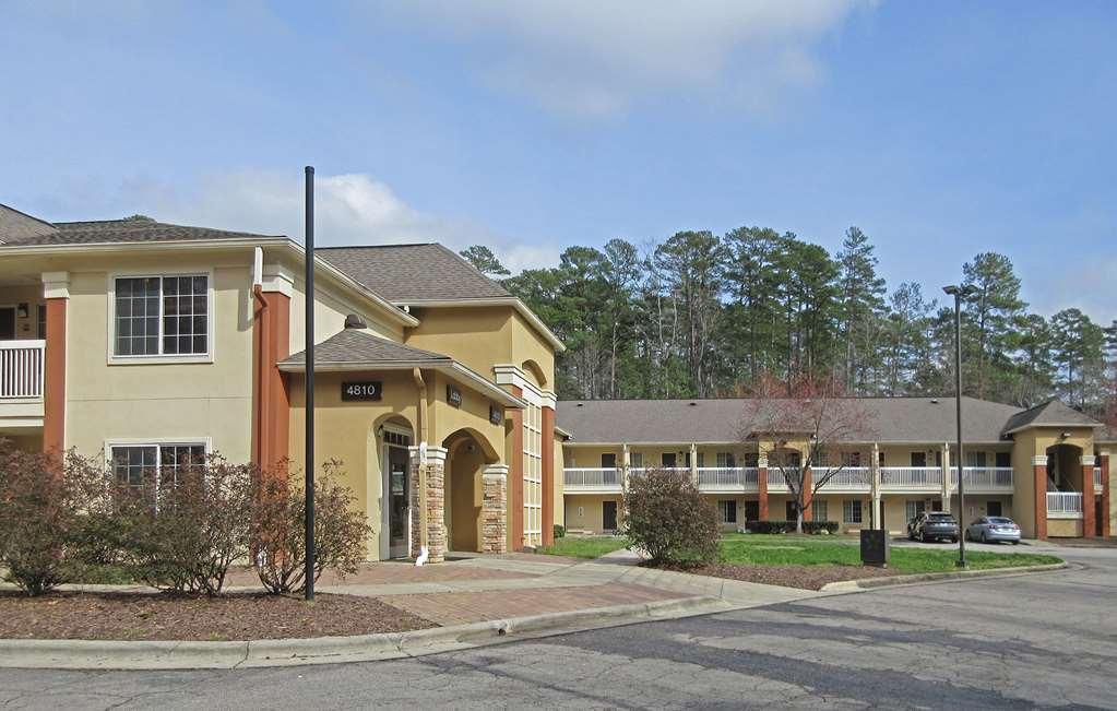 Suburban Studios Raleigh - Crabtree Valley Exterior foto